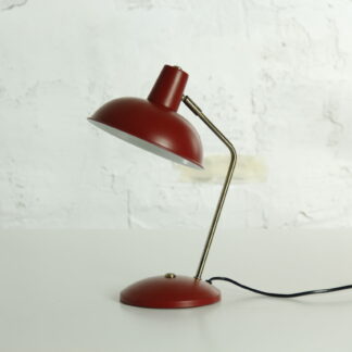 Настолна лампа