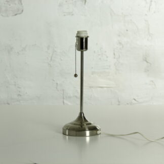 Основа за настолна лампа