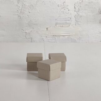 Кутия 3 броя