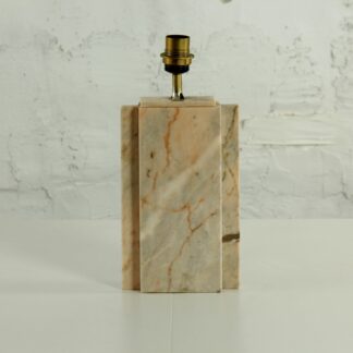 Мраморна основа за лампа